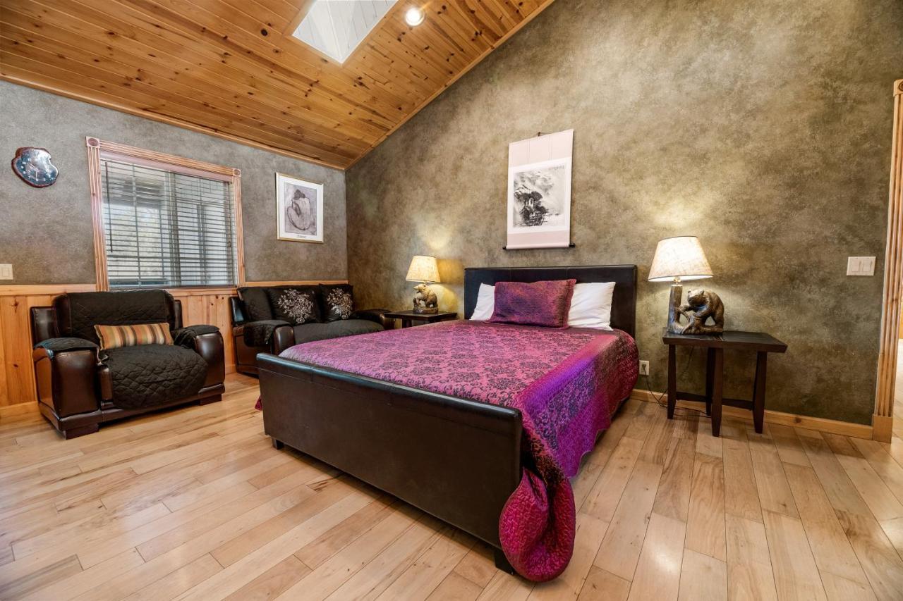 Casa Bella - Spacious Mountain Home, Game Room, Wifi, Perfect For Family Gatherings! Big Bear City Exterior foto